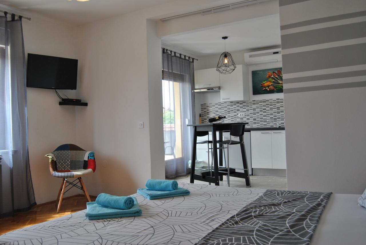 Apartments & Studio Matan Rovinj Buitenkant foto